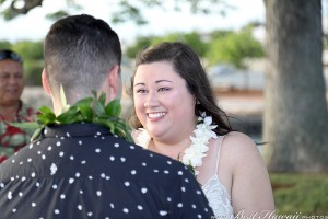 Sunset Wedding Foster's Point Hickam photos by Pasha www.BestHawaii.photos 20181229037